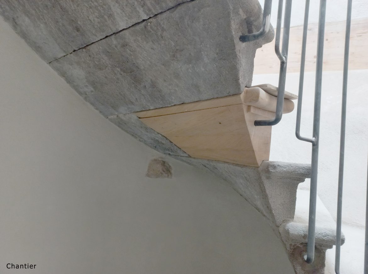 château - escalier 2 ter