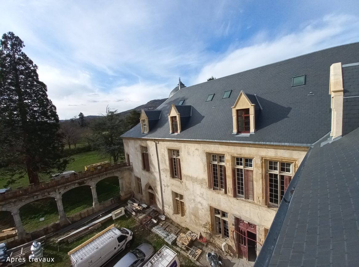 château - lucarnes Nord sur cour